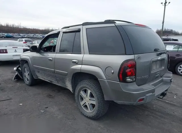 1GNDT13SX52137431 2005 2005 Chevrolet Trailblazer- LT 3