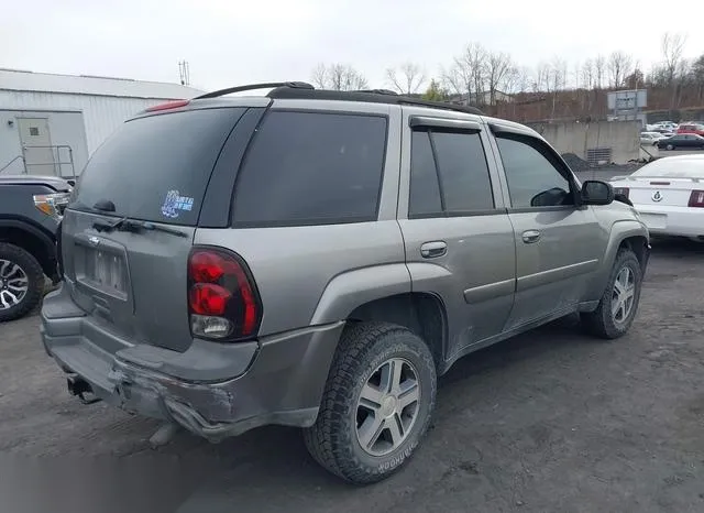 1GNDT13SX52137431 2005 2005 Chevrolet Trailblazer- LT 4