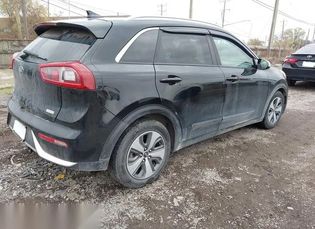 KNDCB3LC9J5130393 2018 2018 KIA Niro- LX 4