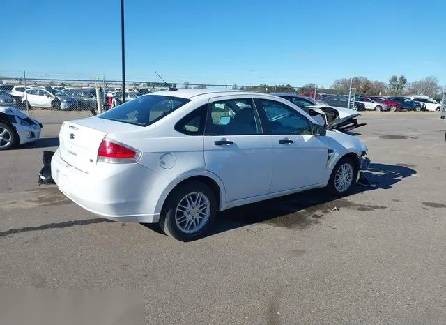 1FAHP35N98W272579 2008 2008 Ford Focus- Se/Ses 4