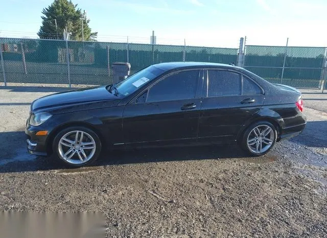 WDDGF8AB4DG074021 2013 2013 Mercedes-Benz C 300- Luxury 4Ma 6