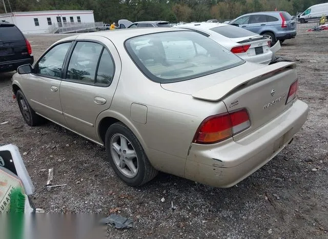 JN1CA21D7XM407441 1999 1999 Nissan Maxima- Gle/Gxe/Se/Se-L 3