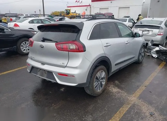 KNDCC3LC9K5249611 2019 2019 KIA Niro- S Touring 4