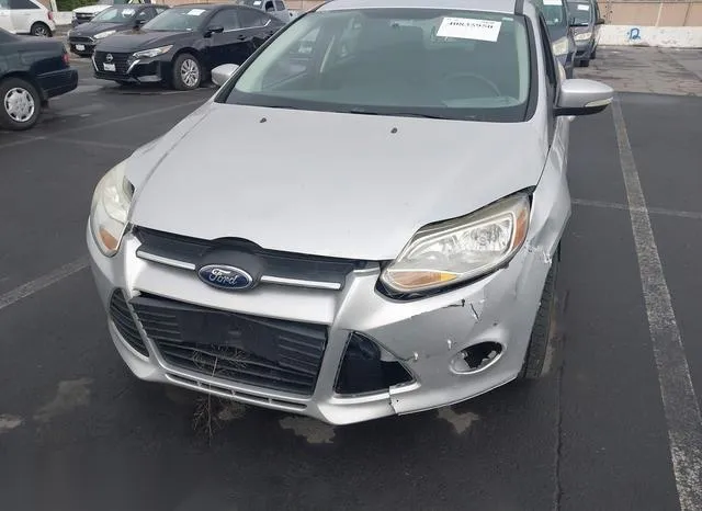 1FADP3F25EL181583 2014 2014 Ford Focus- SE 6