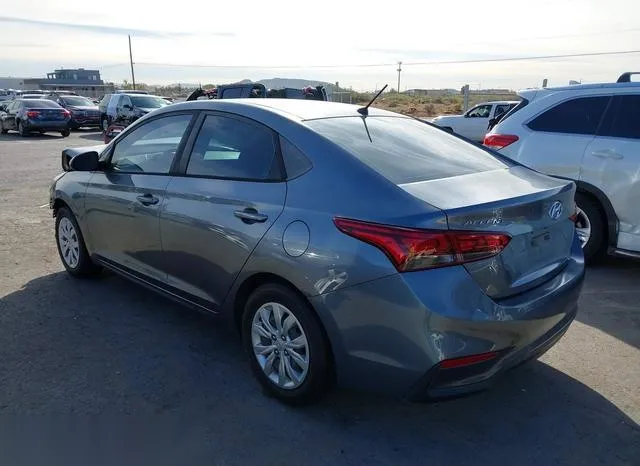 3KPC24A39JE014530 2018 2018 Hyundai Accent- SE 3