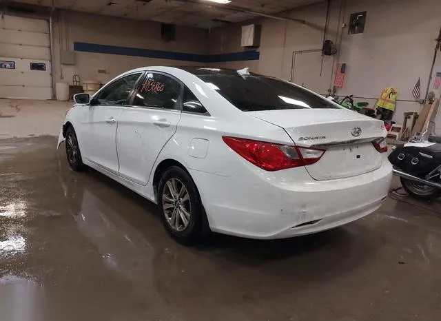 5NPEB4AC3CH485726 2012 2012 Hyundai Sonata- Gls 3