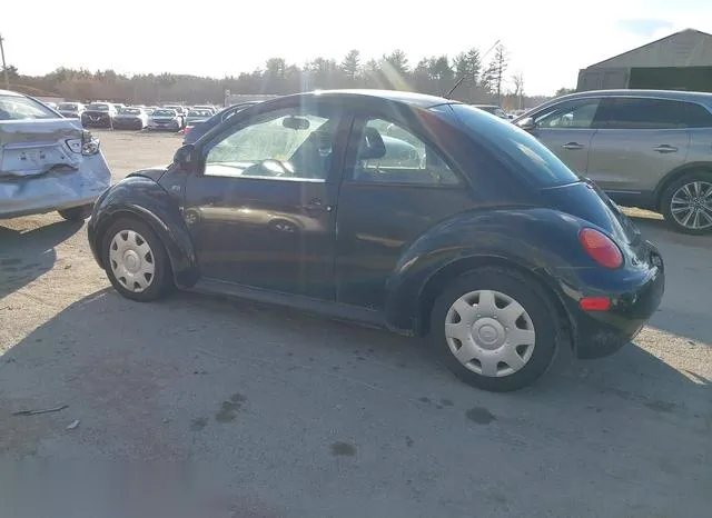 3VWBC21C7XM459258 1999 1999 Volkswagen New Beetle- GL 3