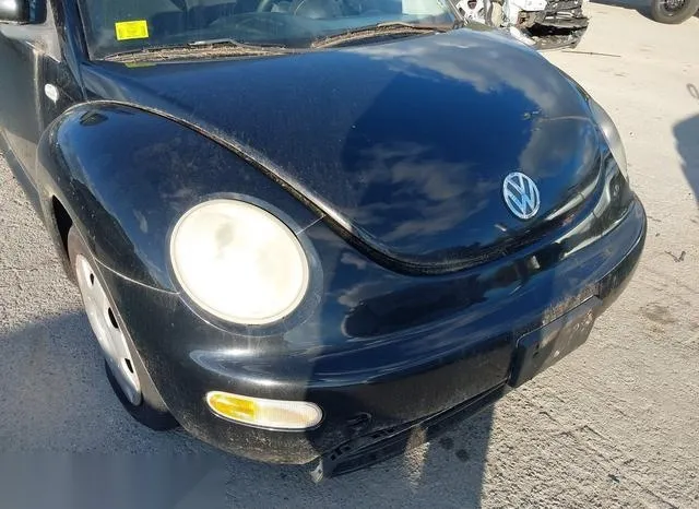 3VWBC21C7XM459258 1999 1999 Volkswagen New Beetle- GL 6