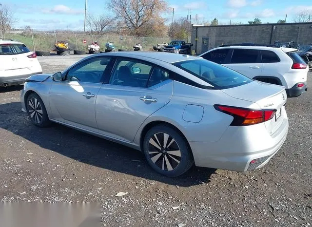 1N4BL4EV4LC135891 2020 2020 Nissan Altima- Sl Fwd 3