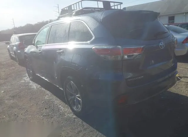 5TDBKRFH0FS121640 2015 2015 Toyota Highlander- Le Plus V6 3