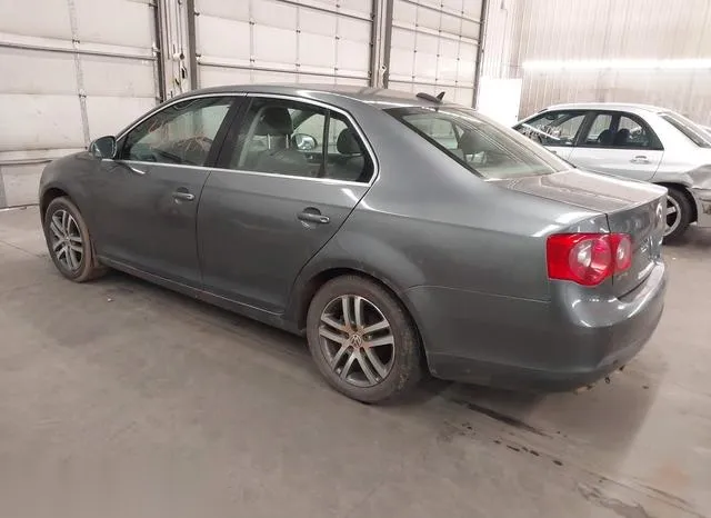 3VWDT81K96M771907 2006 2006 Volkswagen Jetta- Tdi 3