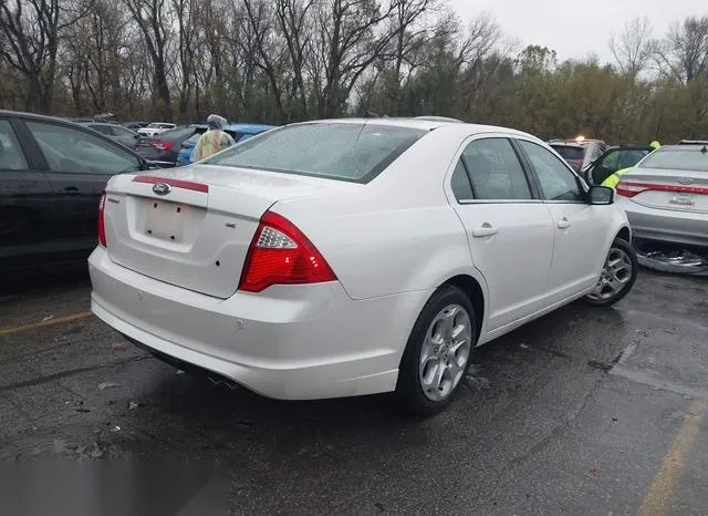 3FAHP0HA3BR127894 2011 2011 Ford Fusion- SE 4