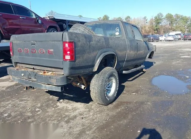 1B7GG23Y8SW913046 1995 1995 Dodge Dakota 4