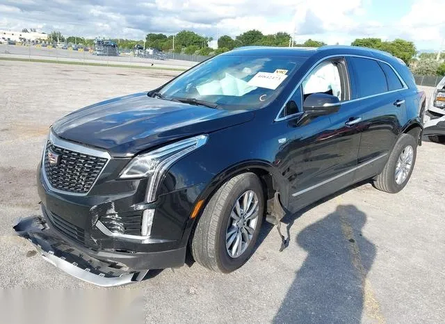 1GYKNCRS0LZ158929 2020 2020 Cadillac XT5- Fwd Premium Luxury 2