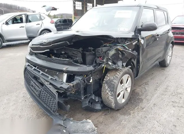 KNDJN2A21F7758091 2015 2015 KIA Soul 6