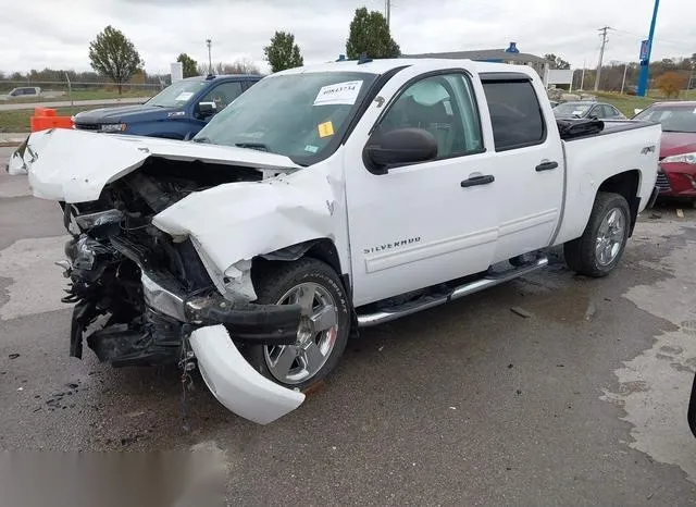 3GCPKSE31BG174021 2011 2011 Chevrolet Silverado 1500- LT 2