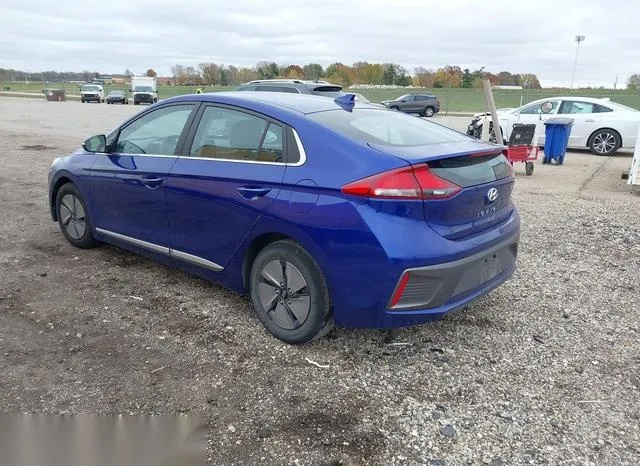 KMHC75LC8NU282489 2022 2022 Hyundai Ioniq- Hybrid SE 3