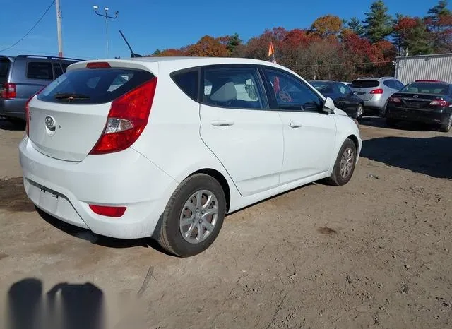 KMHCT5AE2CU052525 2012 2012 Hyundai Accent- GS 4