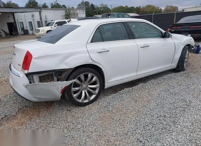 2C3CCAEG9KH555743 2019 2019 Chrysler 300- Limited 4