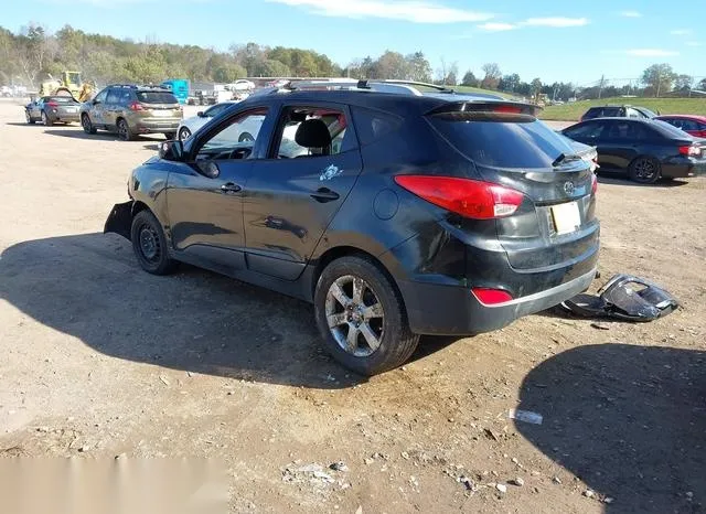 KM8JU3AC3DU585394 2013 2013 Hyundai Tucson- Gls 3