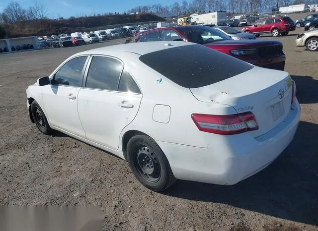 4T1BF3EK1BU591918 2011 2011 Toyota Camry- LE 3