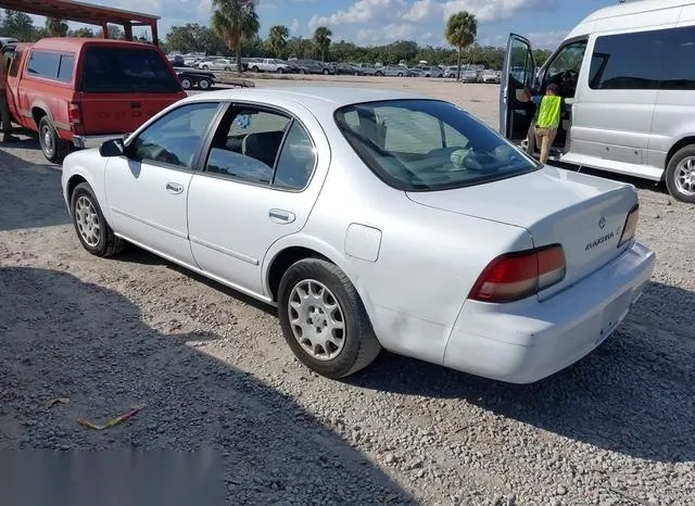 JN1CA21D6WM928052 1998 1998 Nissan Maxima- Gle/Gxe/Se 3