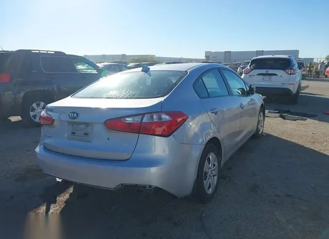 KNAFK4A61F5338580 2015 2015 KIA Forte- LX 4