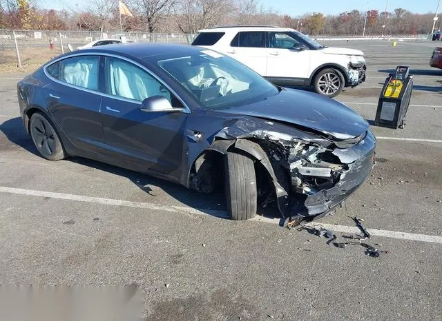 5YJ3E1EAXJF025819 2018 2018 Tesla Model 3- Long Range/Mid R 1