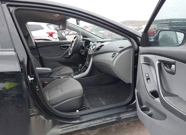 KMHDH4AE0GU545688 2016 2016 Hyundai Elantra- SE 5