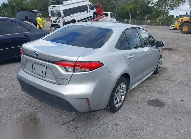 JTDBCMFE7R3065918 2024 2024 Toyota Corolla- Hybrid Le 4