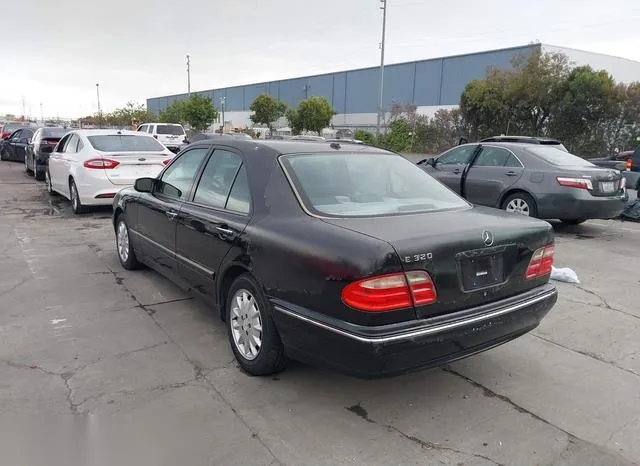 WDBJF65JX1B371825 2001 2001 Mercedes-Benz E 320 3