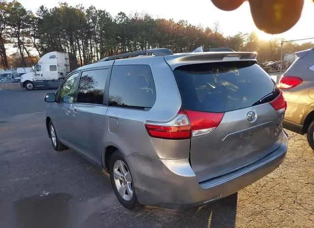 5TDKZ3DC0JS907026 2018 2018 Toyota Sienna- Le 8 Passenger 3