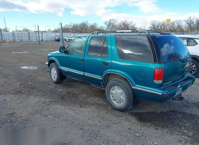 1GNDT13W4T2167024 1996 1996 Chevrolet Blazer 3