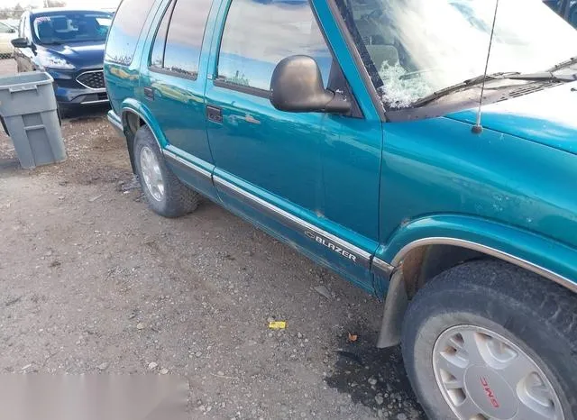 1GNDT13W4T2167024 1996 1996 Chevrolet Blazer 6