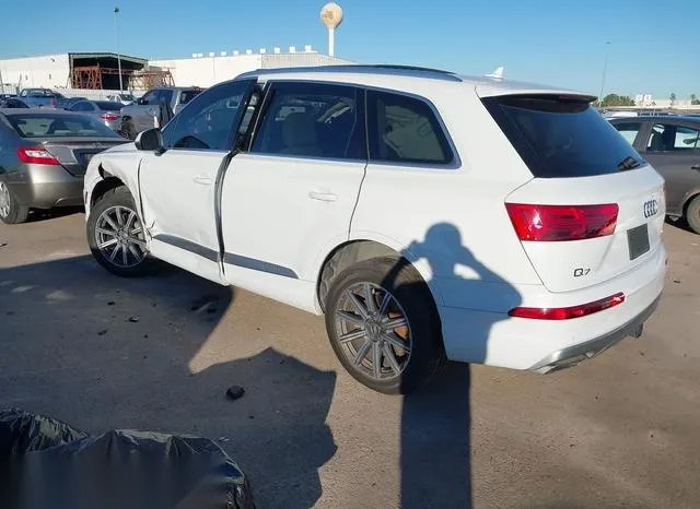 WA1LHAF75KD042718 2019 2019 Audi Q7- 45 Premium/45 Se Premium 3