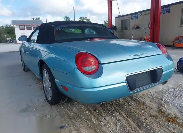 1FAHP60A72Y126392 2002 2002 Ford Thunderbird 3