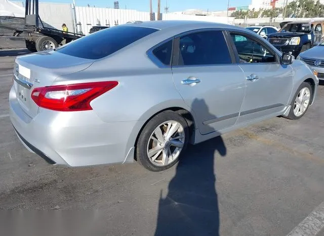 1N4AL3AP4GC139006 2016 2016 Nissan Altima- 2-5 SL 4