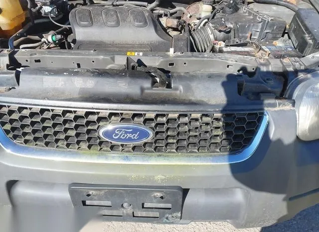 1FMYU93154DA03941 2004 2004 Ford Escape- Xlt 6