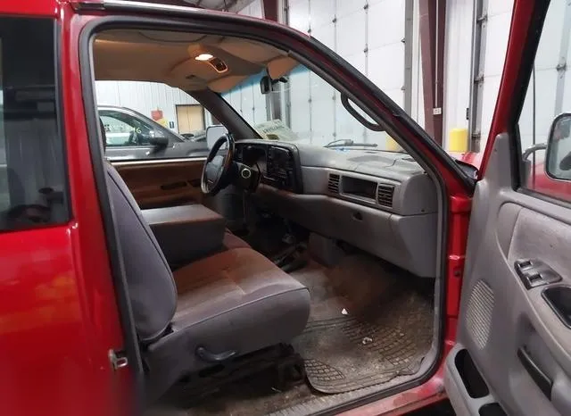 1B7HF13Y6TJ131926 1996 1996 Dodge RAM 1500 5