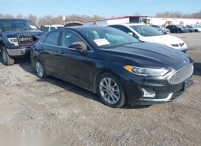 3FA6P0SU7KR145003 2019 2019 Ford Fusion- Energi Titanium 1