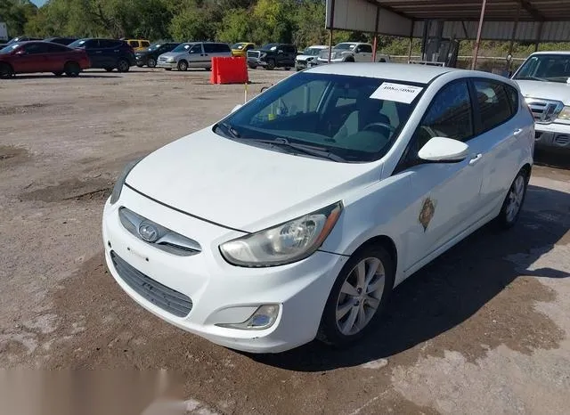 KMHCU5AE8DU074754 2013 2013 Hyundai Accent- SE 6