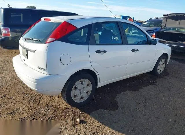 1FAFP37N77W190451 2007 2007 Ford Focus- S/Se/Ses 4