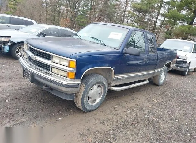 1GCEK19RXWE240112 1998 1998 Chevrolet K1500- Fleetside 2