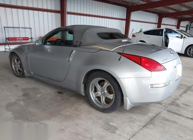 JN1AZ36D85M700809 2005 2005 Nissan 350Z- Enthusiast 3