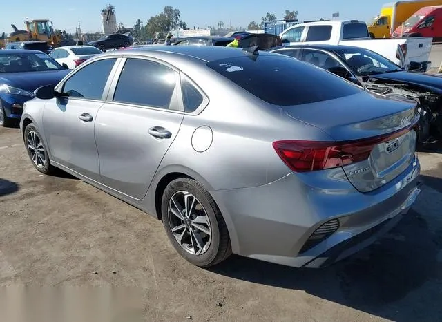 3KPF24AD3PE572923 2023 2023 KIA Forte- Lxs 3