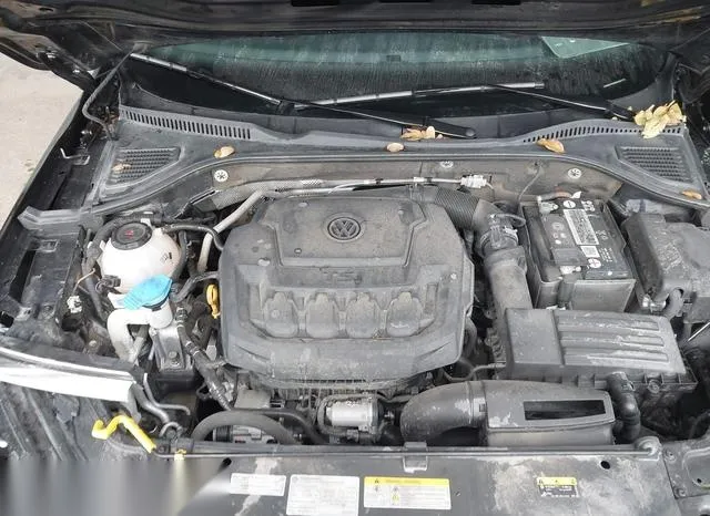 1VWSA7A38MC007772 2021 2021 Volkswagen Passat- 2-0T Se 10