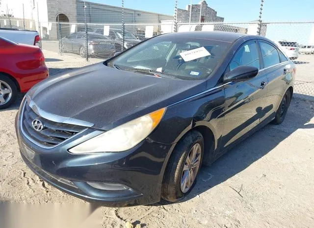 5NPEB4AC3DH681540 2013 2013 Hyundai Sonata- Gls 2