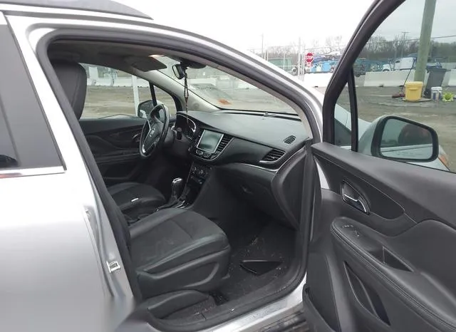 KL4CJASB8KB762895 2019 2019 Buick Encore- Fwd Preferred 5