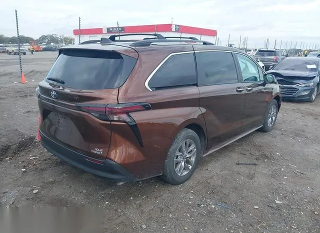 5TDJRKEC1PS150893 2023 2023 Toyota Sienna- Xle 4