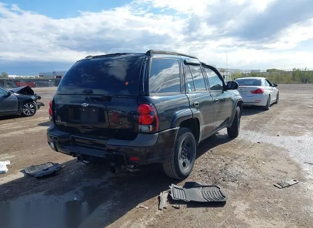 1GNDS13SX52367246 2005 2005 Chevrolet Trailblazer- LS 4